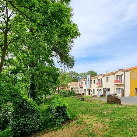Hotel Pont De Senard Montaigu-Vendee Exterior photo